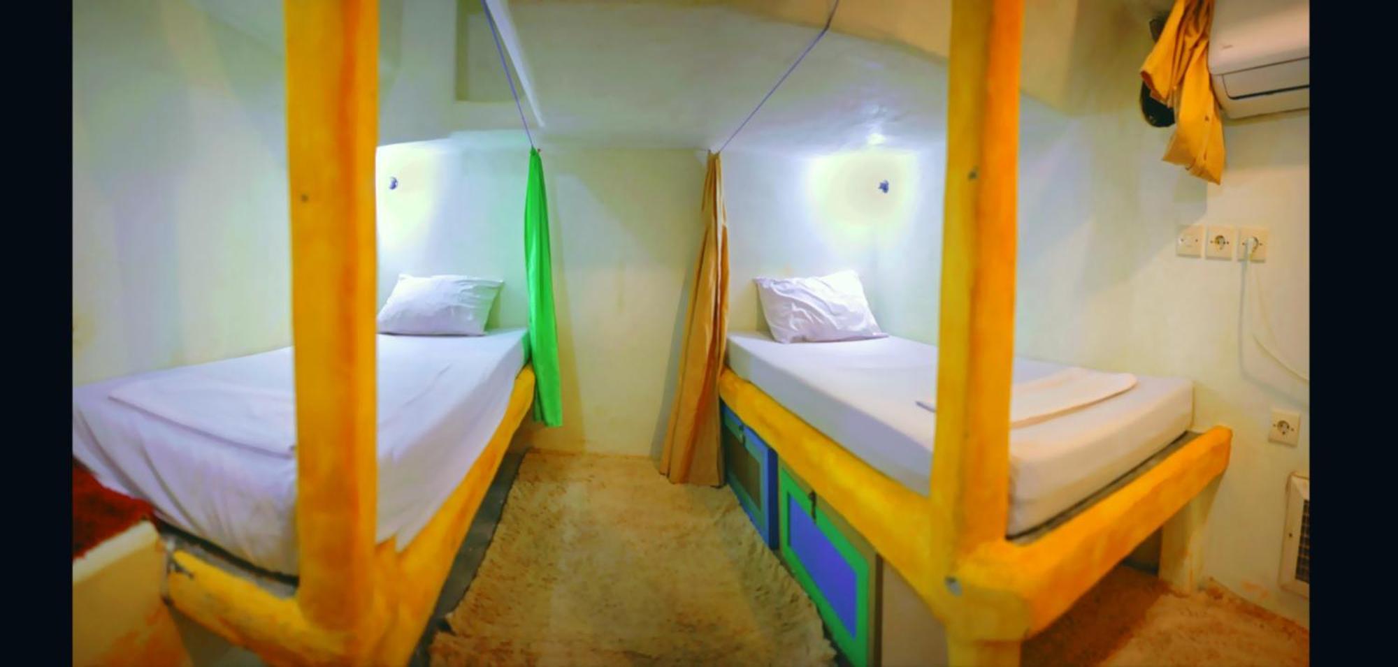 The Rabbit Tree Hostel Gili Meno Extérieur photo